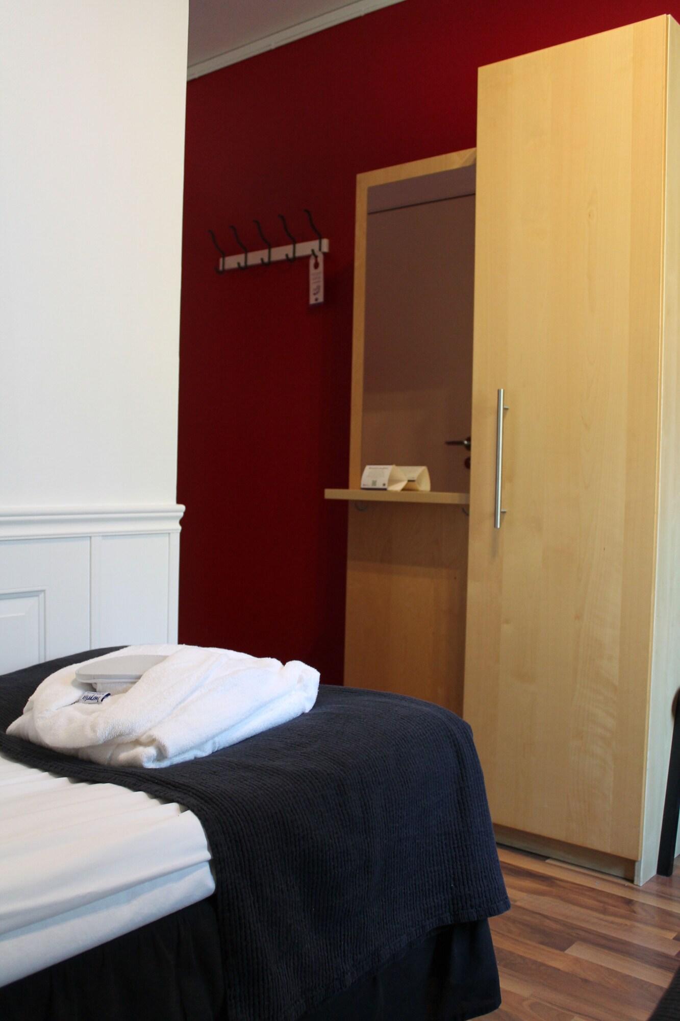 Sure Hotel By Best Western Vilsta Sporthotell Ескилстуна Екстериор снимка
