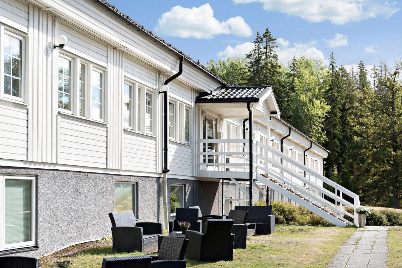 Sure Hotel By Best Western Vilsta Sporthotell Ескилстуна Екстериор снимка