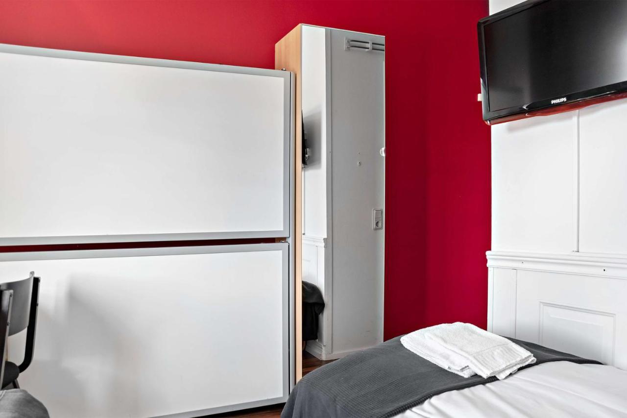 Sure Hotel By Best Western Vilsta Sporthotell Ескилстуна Екстериор снимка